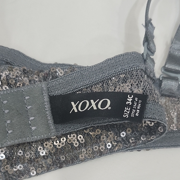 XOXO Black and Silver Face Mask Elegant Accessories - Picture 2 of 5